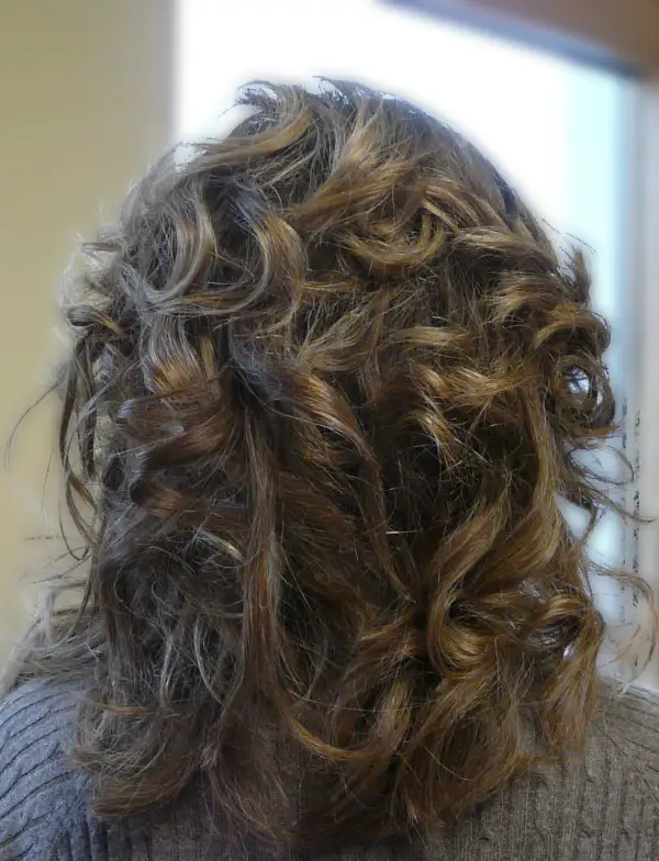 Locken Hairstyle